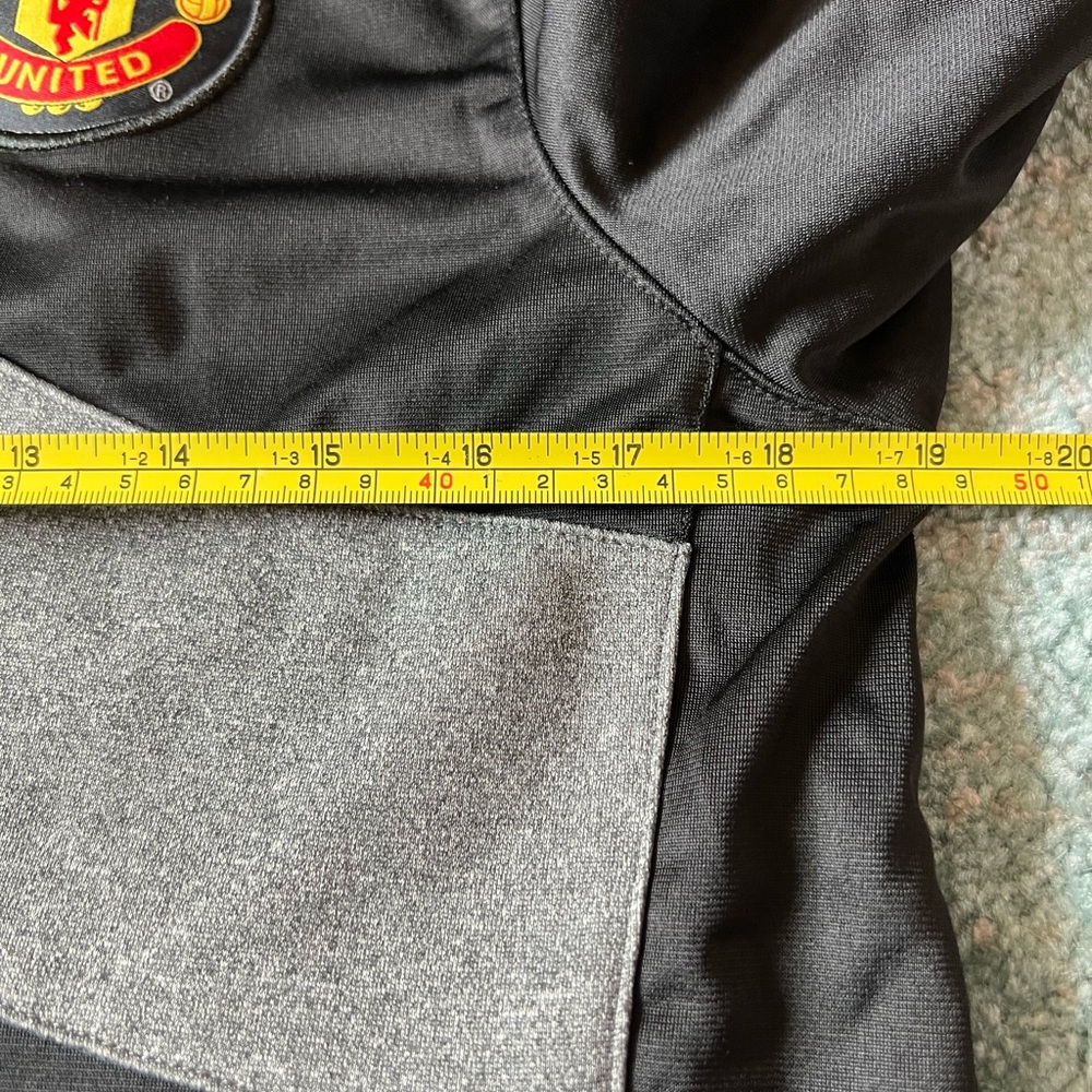 Manchester United Men's Warm Up Jacket Full Zip Soccer Football Black Red Small - Picture 4 of 7